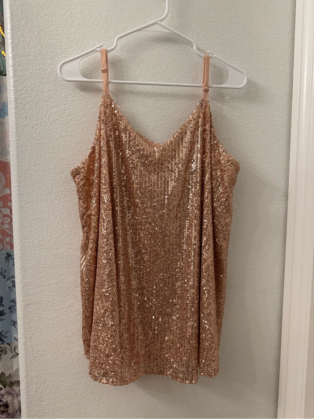 torrid Rose Gold Sequin Tank Top Women’s 2 Sparkly